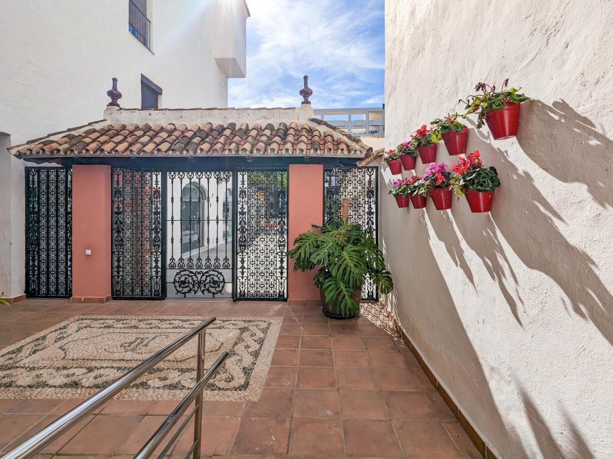 Harbor Getaway In The Heart Of Puerto Banus With Walking Dictance To Everything Marbella Exterior photo
